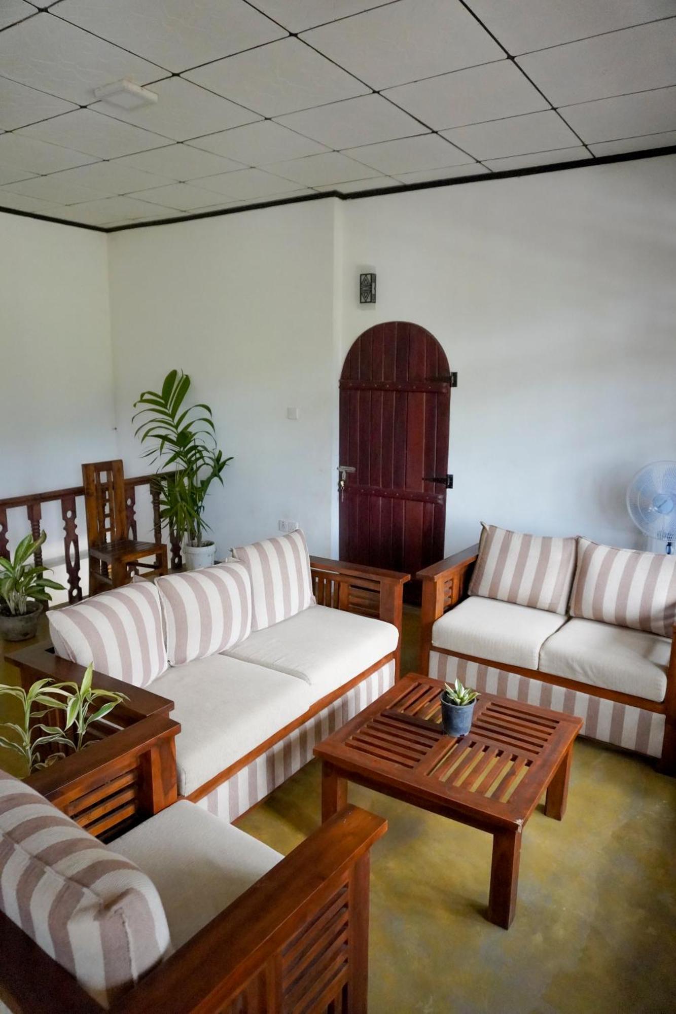 Sadula Home Villa Ella Exterior photo